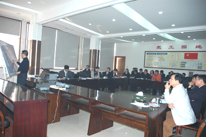 李光斗向潔麗雅提交營銷方案