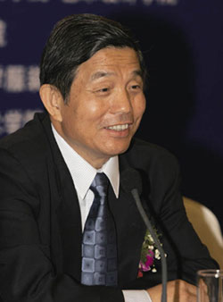 楊東輝:家紡產業集群用優勢創盛世