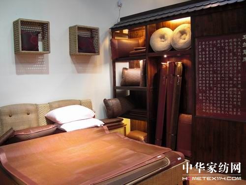 �r�С����m����ܰ���{���Ҽ�չʾ����