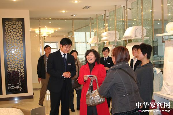 �ӱ��؅^���N���W�R�������^�L��