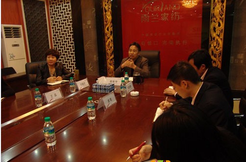 ���m�Ҽ��e������N�۹������h