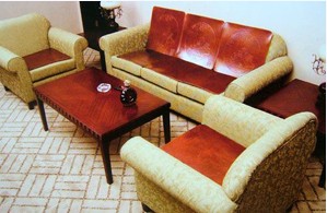 派居牛皮產品舒適美觀潮流至上