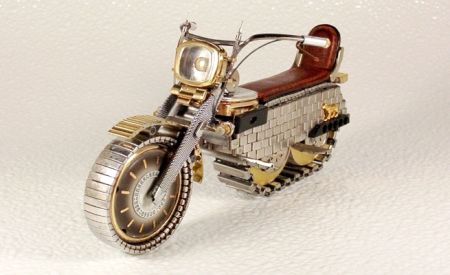 廢舊手表華麗變身精致車模