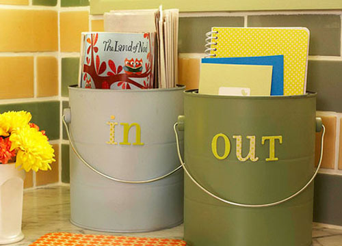 愛整潔辦公桌上的收納