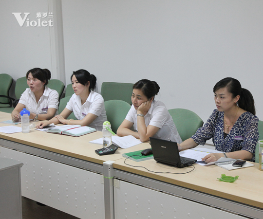 紫羅蘭家紡召開本年度第一次銷售會議