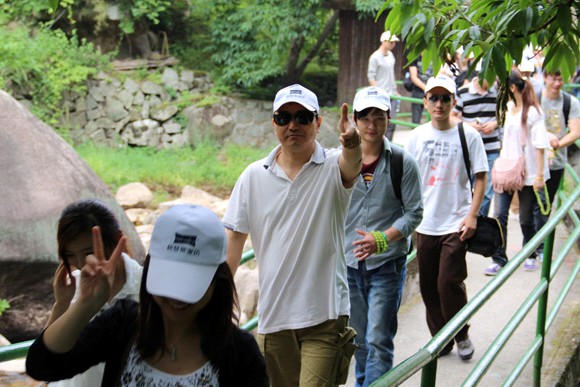 �������M���Ӊ��R�F���չһ����Ӗ�I֮������{��