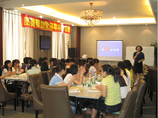 圖美寢飾2012第一期全能導購培訓順利開營