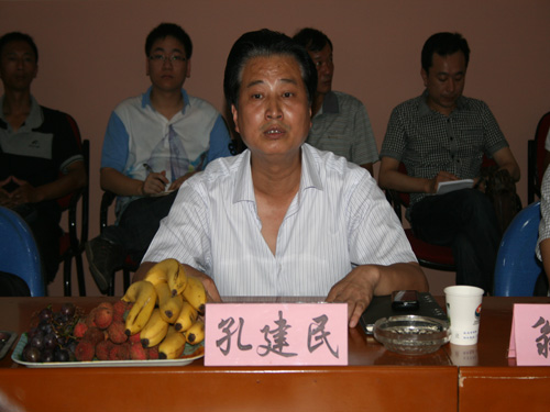 盛宇集團黨委聯(lián)手珠城電氣助學(xué)捐送座椅到松陽