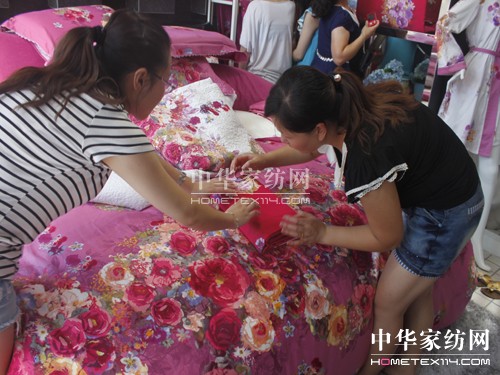 PʢҼ2012ﶬƷӖAMɹ