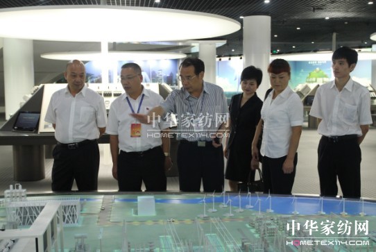 盛宇集團(tuán)董事長曾上教到正泰集團(tuán)參觀