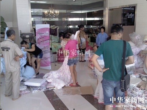 富億達家紡四店聯動 火爆熱銷已破百萬