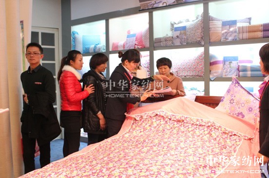 澳丹奴春夏新品發(fā)布會(huì)精彩綻放