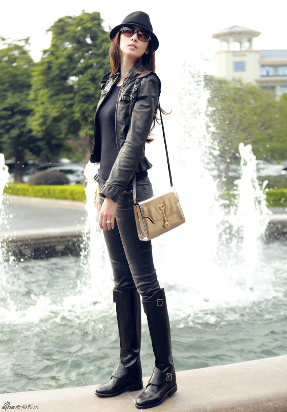 吳佩慈冬日私服照