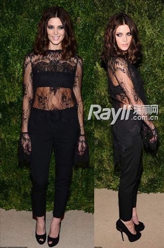 吳佩慈金屬跟鞋悄然走紅