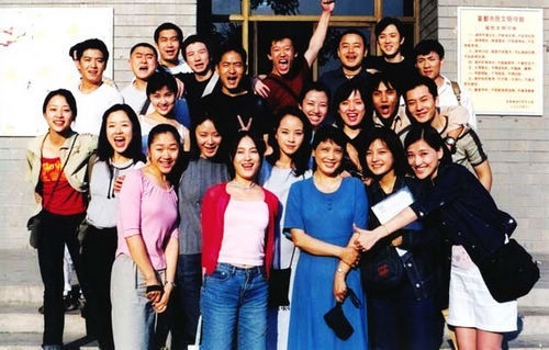 教授憶96級明星班:趙薇曾丟準考證