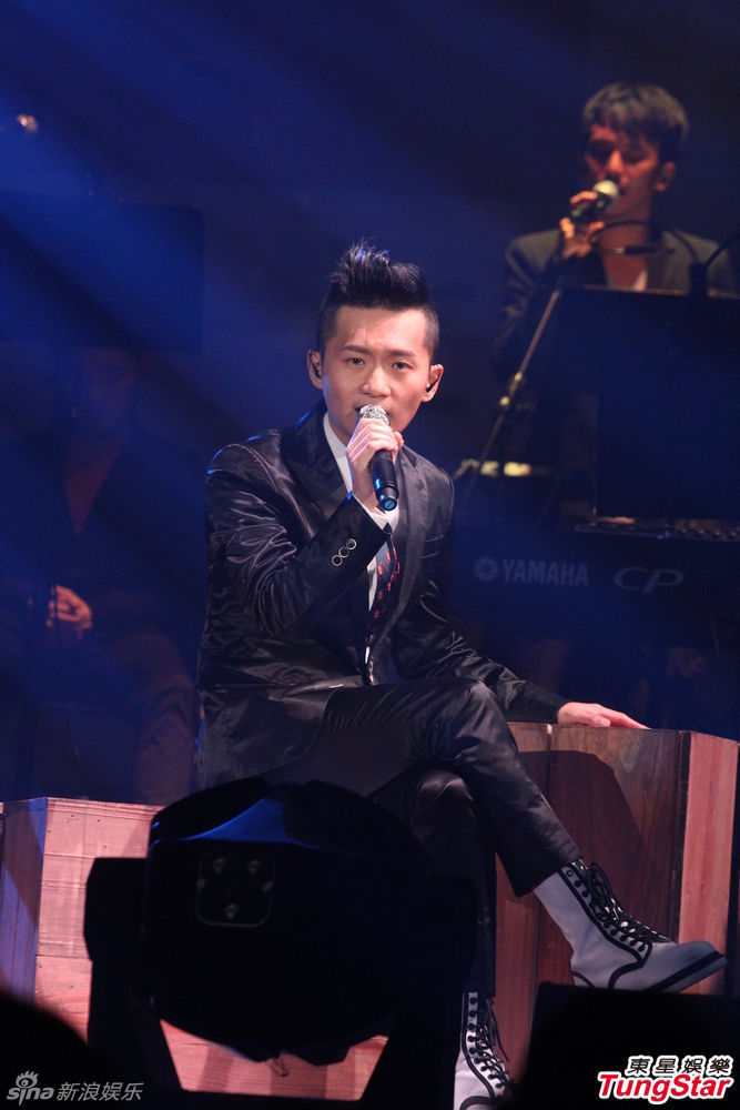 林一峰個(gè)唱落幕 獲梁詠琪現(xiàn)身支持