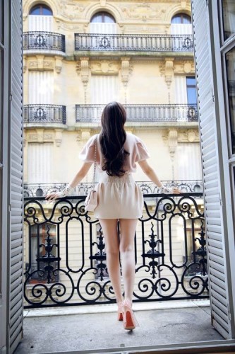 吳佩慈洋裝禮服分享透露新書將問世