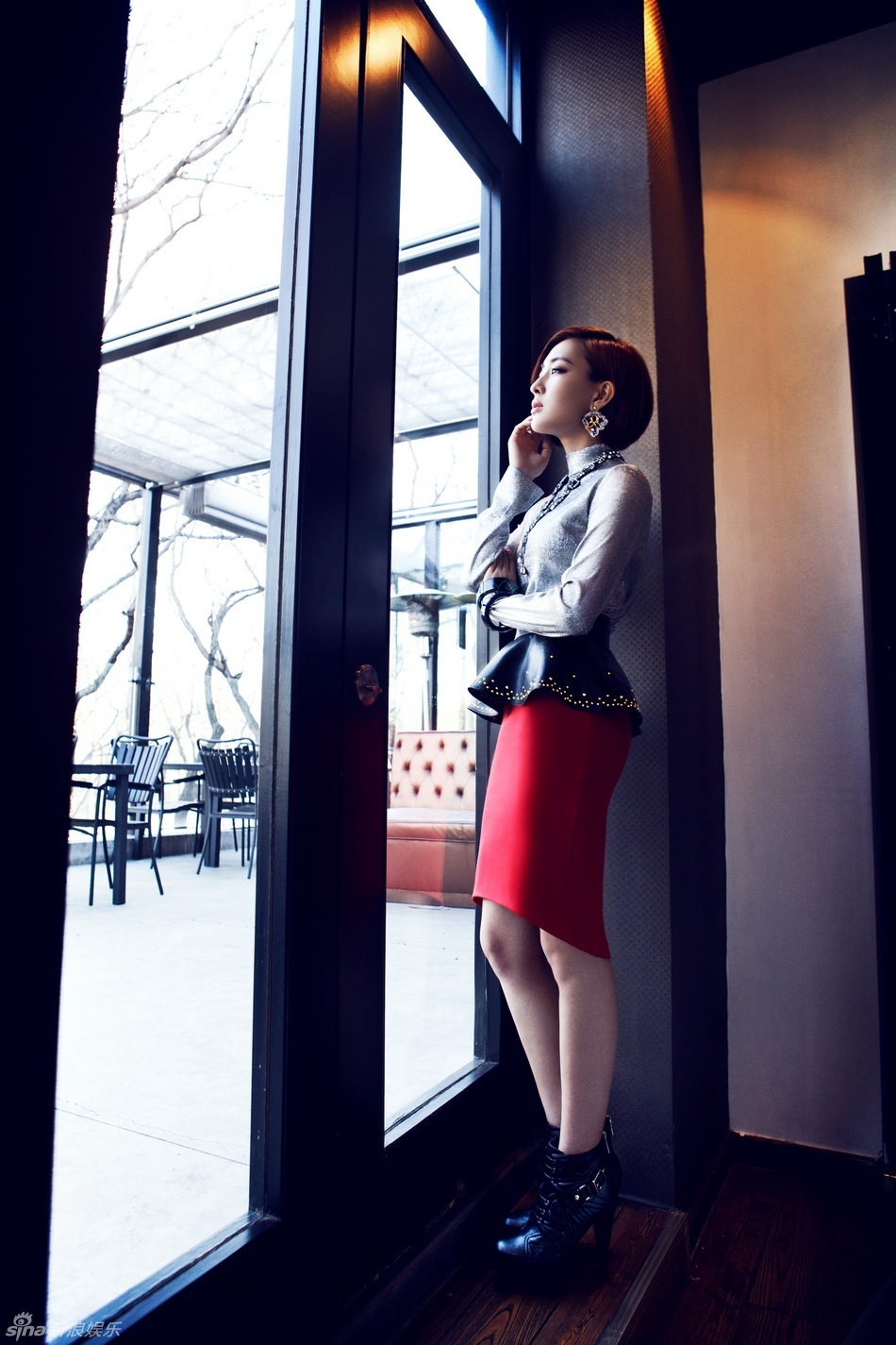 馬蘇街拍大片展都市麗人風情