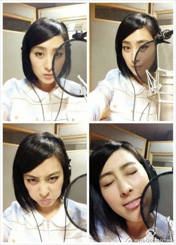 孔令輝女友曬美照馬蘇自稱"馬漂亮"