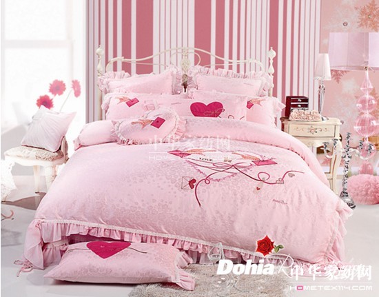 多喜愛:關(guān)于愛情邂逅喜玫瑰的猜想