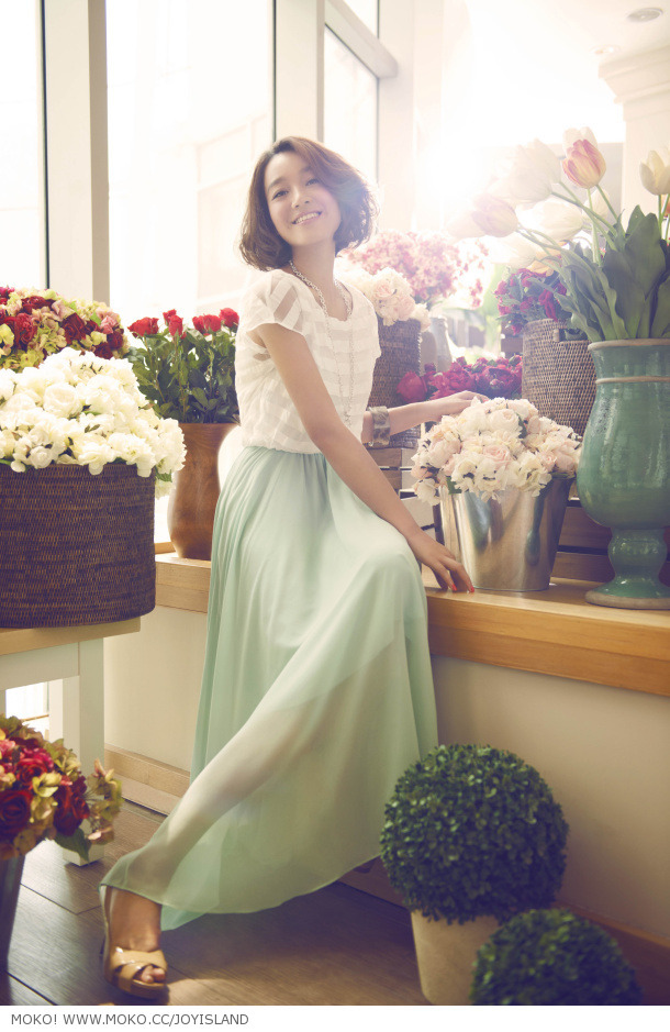 時尚朱古力魅力不減朱丹7月封面大片