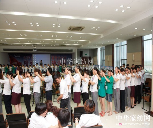 火熱夏季,紫羅蘭家紡特訓(xùn)展開