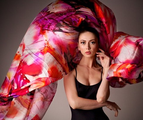 牛奶觸感 品質紫羅蘭為您解析絲綢