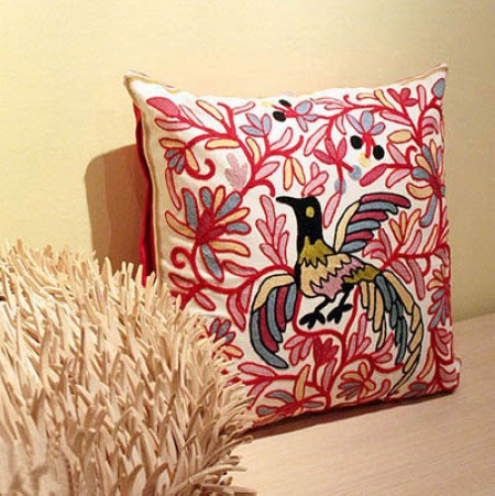 風格獨特刺繡家居陳設