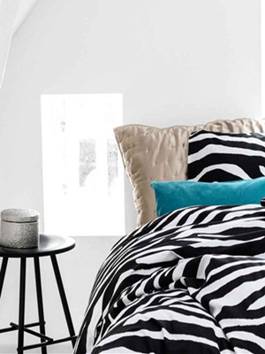 家紡印花設(shè)計:萬馬奔騰賀新春