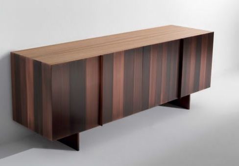 可以折疊的金屬家具