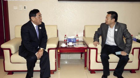 王天凱會見新疆阿克蘇地區行署副專員