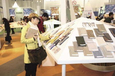 春夏面料展受海外青睞 觀眾大幅增加