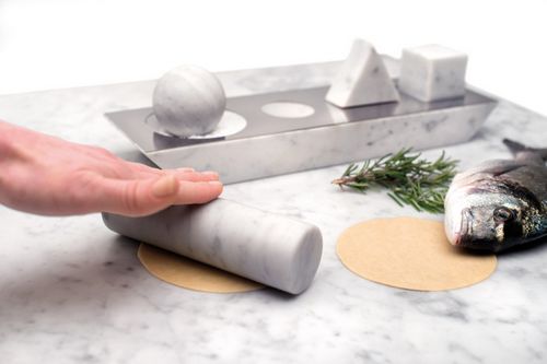 具有冰冷美感的大理石廚具