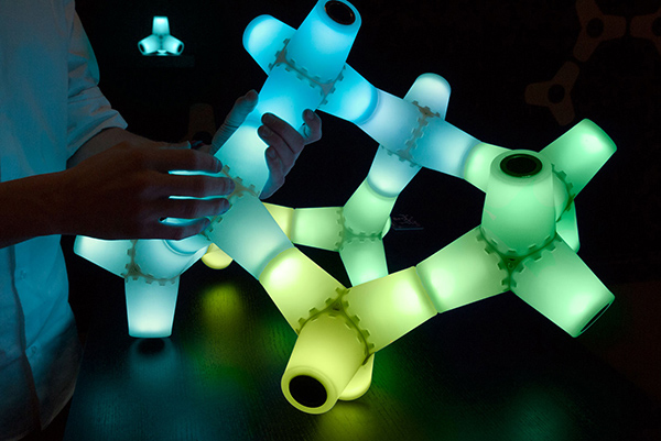 光彩奪目的交互式燈具設(shè)計