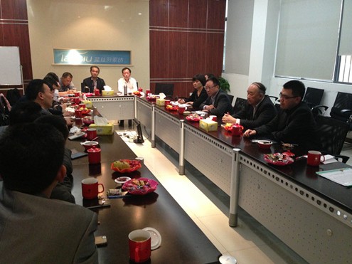 楊兆華赴海門.通州兩大產業集群企業調研