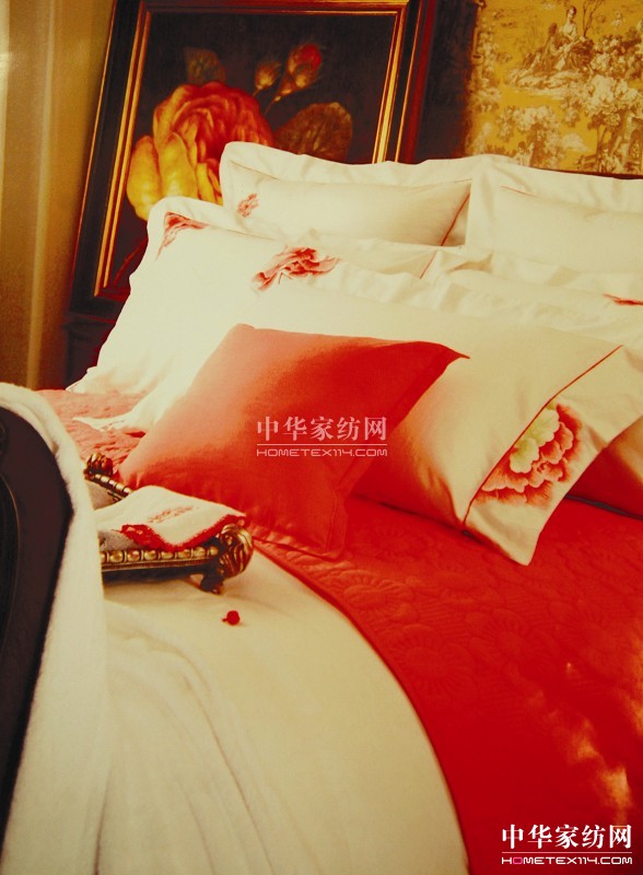 夢潔家紡“愛在家庭”將關(guān)愛傾注于細節(jié)