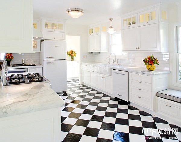 【6】古典風吹襲廚房不老設計個性辣媽最愛