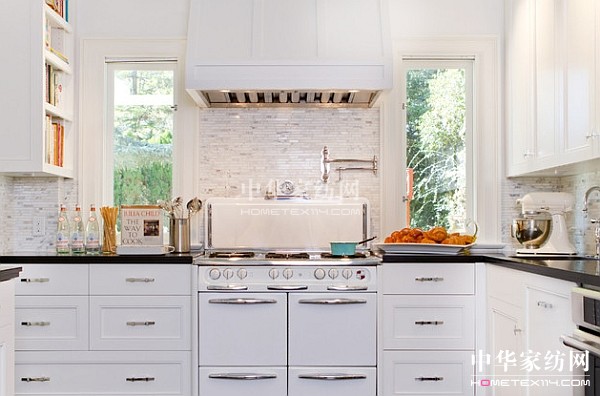 【6】古典風吹襲廚房不老設計個性辣媽最愛