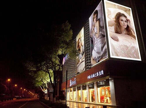 家紡協會領導前往絲綢家紡企業調研