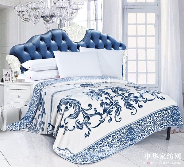 雨蘭“韻染青瓷”云毯蘊含古典青瓷文化