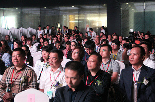 首屆中國(guó)國(guó)際家私面料博覽會(huì)隆重開幕