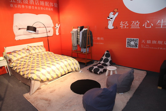 羽博會開幕首日人氣旺高科技創(chuàng)意產(chǎn)品來襲