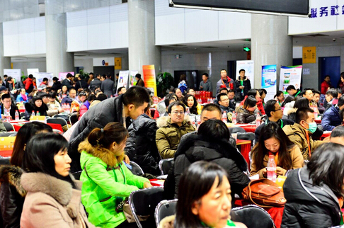 酈小漫:品牌抱團、異業聯盟、百團合力企業方能破局