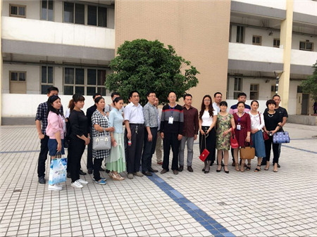 雨蘭2016“家紡消費(fèi)及品牌運(yùn)營(yíng)研討會(huì)”首站—-河南站現(xiàn)場(chǎng)觀摩