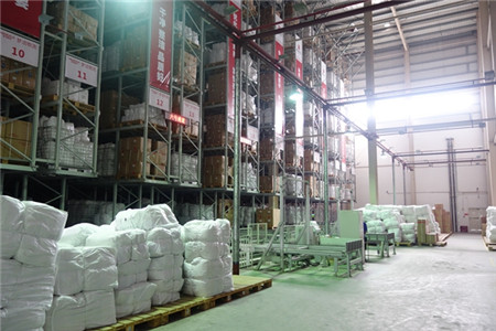 中國(guó)家紡協(xié)會(huì)赴夢(mèng)潔家紡考察