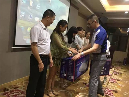 PʢҼ2016ﶬƷӖȫѲվꖣAMĻ