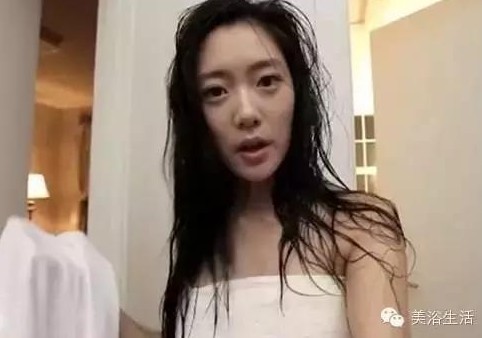 美浴生活:有一種性感叫浴巾,有一種誘惑叫裹浴巾!