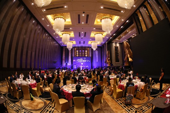 繼往開來,開創國際化時尚化發展新時代