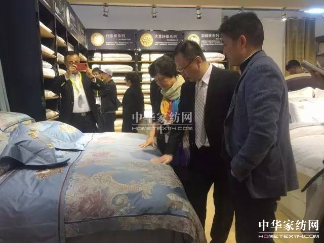 ��ʮ���ꌣע�ˑB(t��i)��(ji��n)�ؼҼ�����֮��