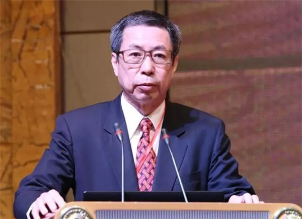 如何做到“時(shí)尚科技與協(xié)同創(chuàng)新”?聽聽中國(guó)紡織服裝企業(yè)家活動(dòng)日暨海上絲綢之路產(chǎn)業(yè)對(duì)接會(huì)上的聲音